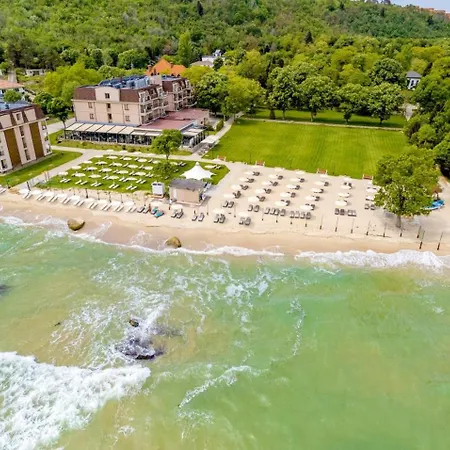 Effect Algara Хотел 4*