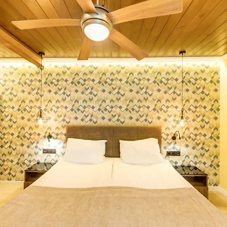 Hotel Effect Algara Kranewo