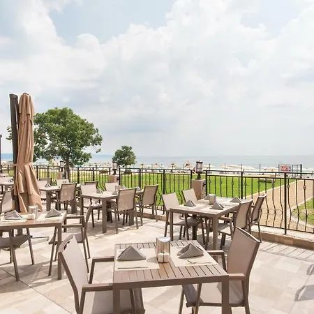 Effect Algara Хотел 4*