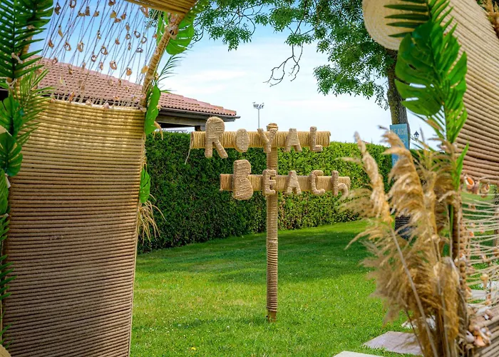 Effect Algara Hotel 4*